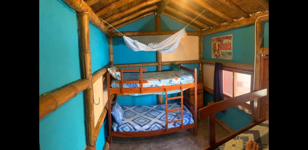 My Little House Surf&Backpacker Hostel 몬따니따 외부 사진