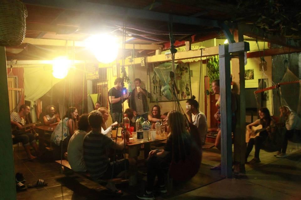 My Little House Surf&Backpacker Hostel 몬따니따 외부 사진