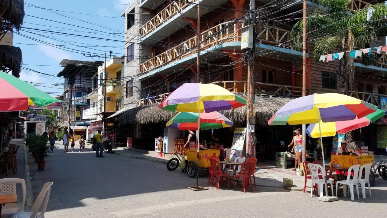 My Little House Surf&Backpacker Hostel 몬따니따 외부 사진
